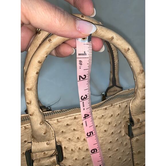 Ivanka Trump Beige Faux Ostrich Vegan Leather‎ Shoulder Bag Women - Picture 6 of 8